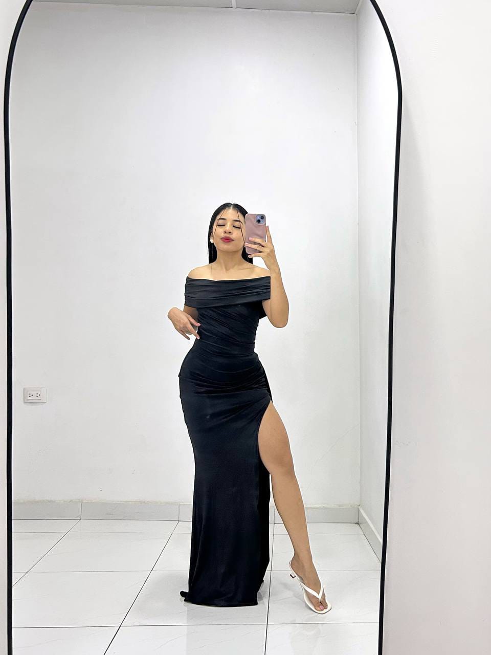 VESTIDO LEITO