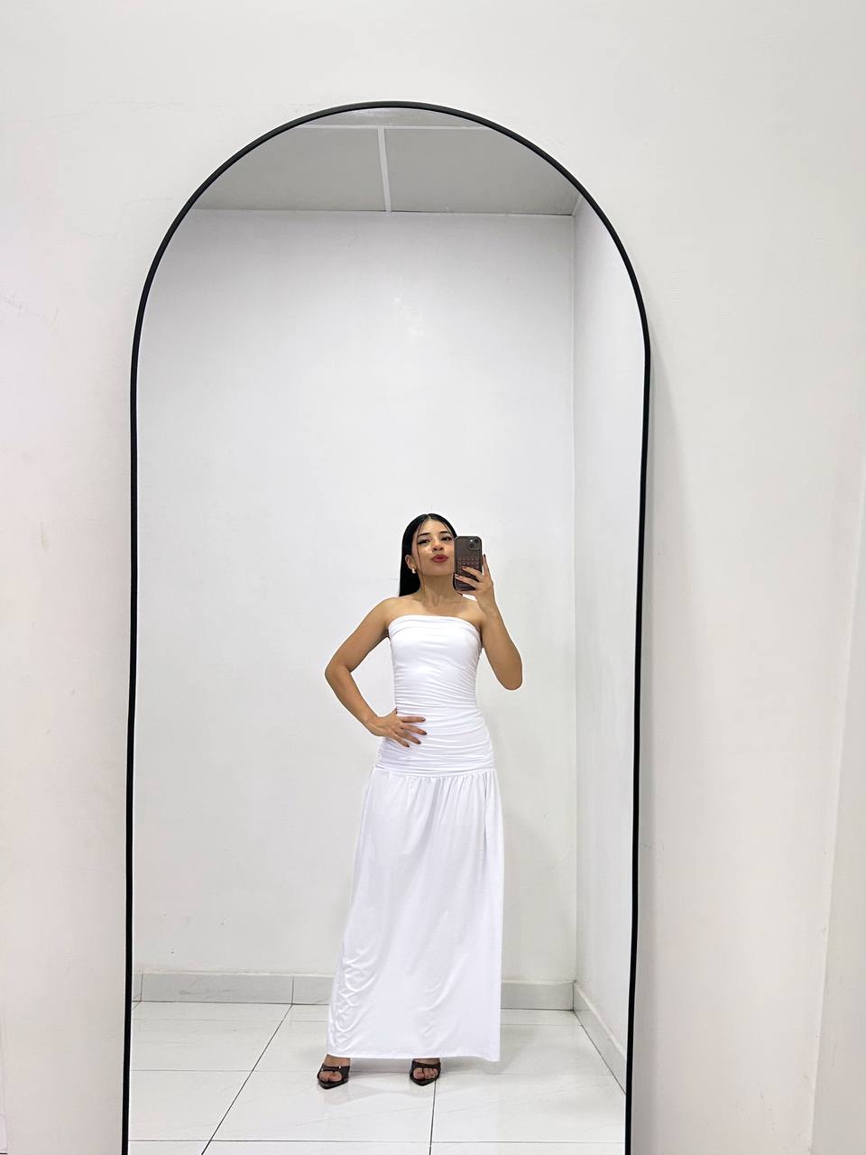 VESTIDO ISSA